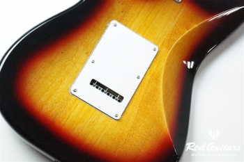 FSR AFFINITY SERIES STRATOCASTER - 3-Color Sunburst